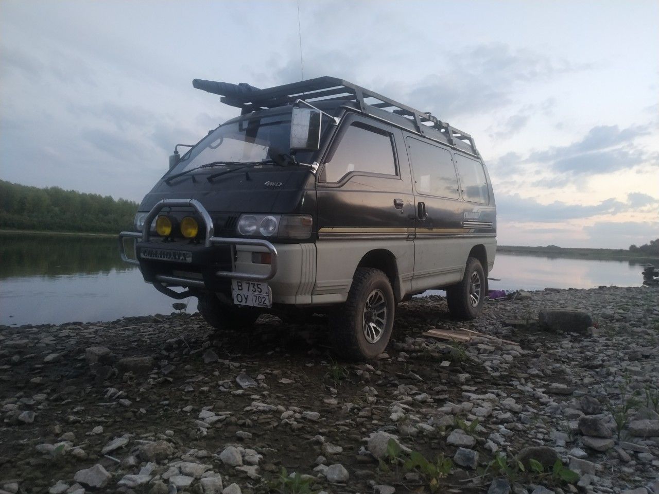 Mitsubishi Delica: фото владельца