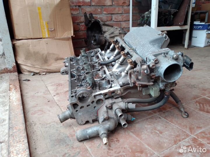 Toyota Carina E Головка гбц