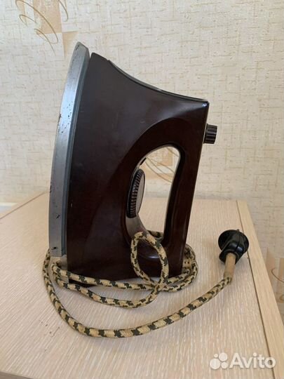 Винтажный утюг СССР