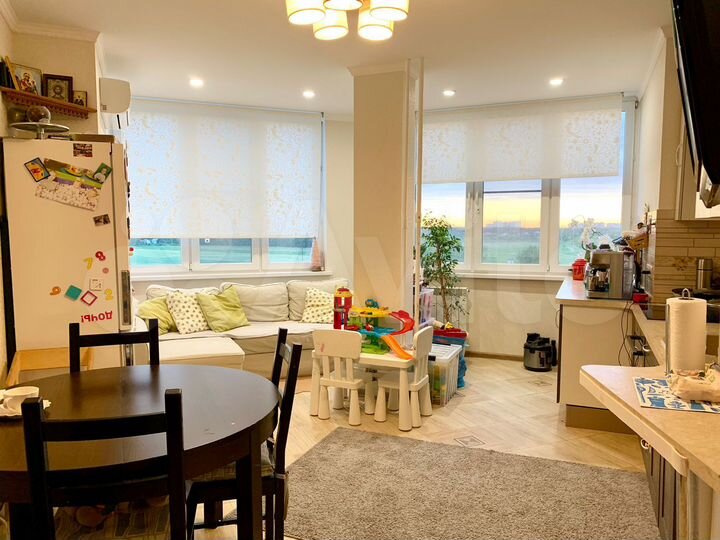 2-к. квартира, 70 м², 9/14 эт.