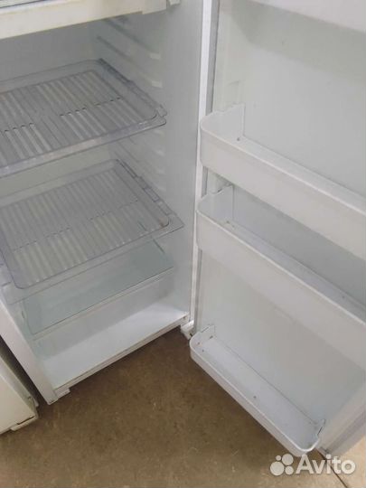 Холодильник бу Саратов 114 см