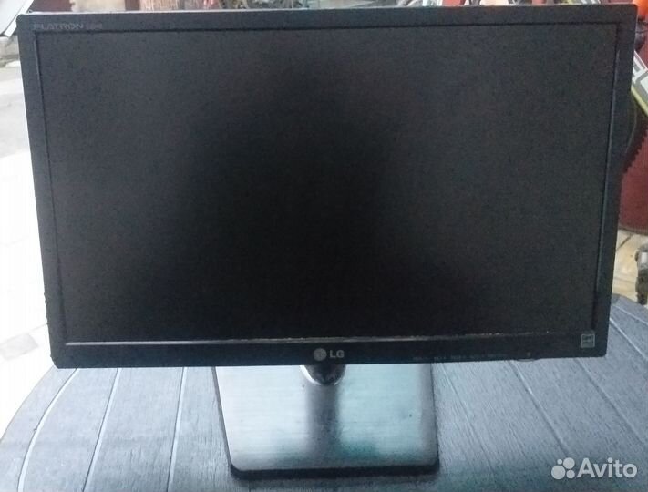Монитор LG