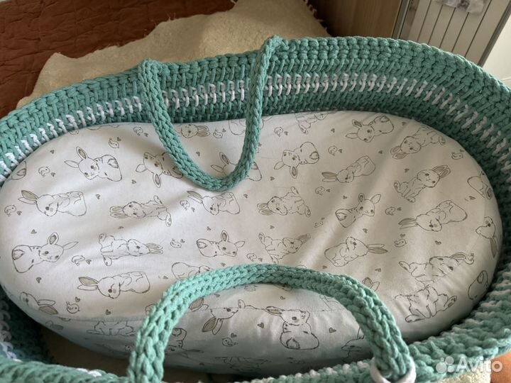Вязаная люлька с матрасом кокон