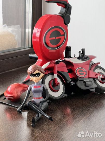 Эластика суперсемейка 2 на мотоцикле