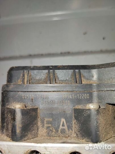 Блок ABS Toyota Corolla E15