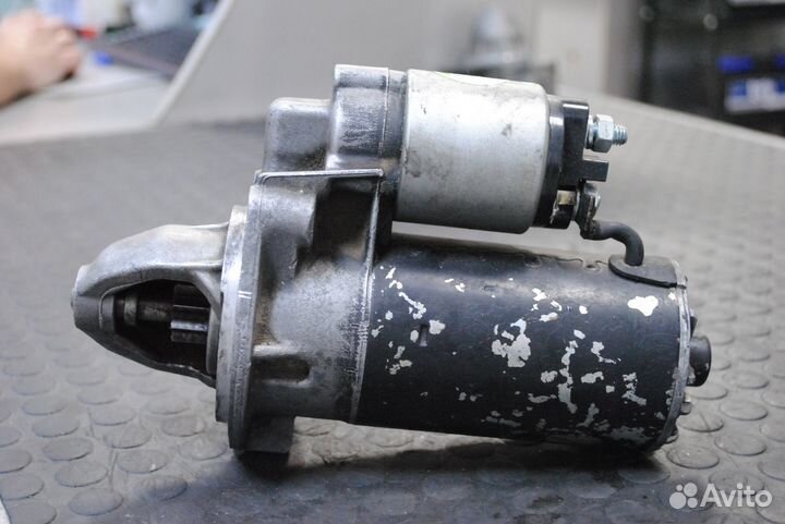 Стартер Mercedes Benz G320, E320 3.2 б/у