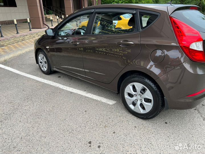 Hyundai Solaris 1.6 AT, 2015, 126 000 км