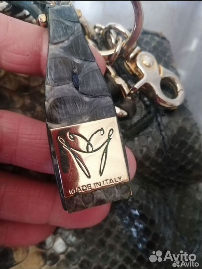 Сумка из кожи питона Италия
