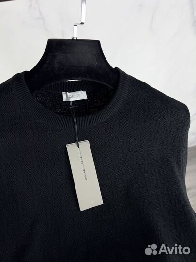 Черная кофта Dior