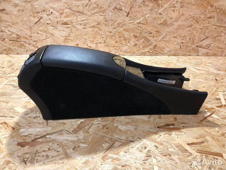 Подлокотник Mercedes E W211 Е30 М272943 2007