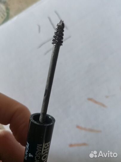 Карандаш -тушь для бровей 2 в 1 новый