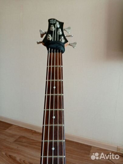 Бас гитара Ibanez BTB 405 QM