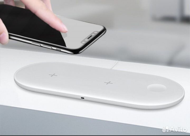 Беспроводное зарядное устройство 3 в 1