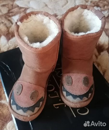 Макасины детские и уги