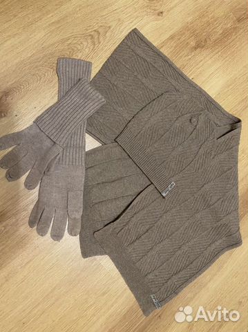 Комплект женский шапка, шарф, перчатки