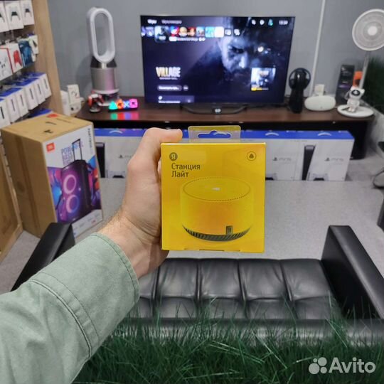 Яндекс Станция Лайт с Алисой Новая