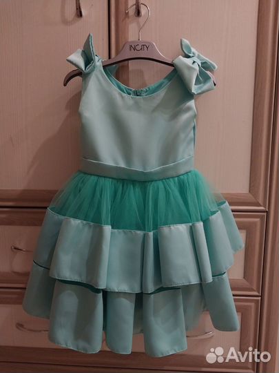 Нарядные платья для девочки