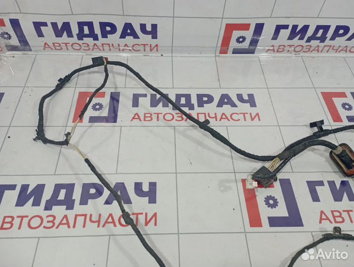 Проводка двери багажника правая Volkswagen Touran (1T3) 1T1971148