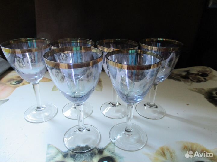 Набор рюмок из синего стекла