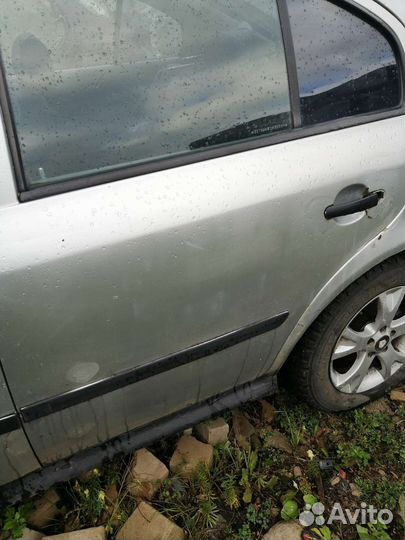 Дверь skoda octavia tour
