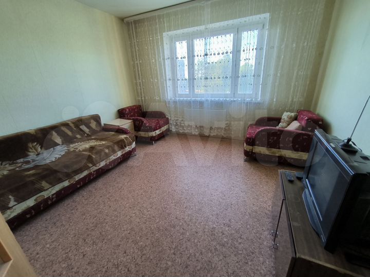 2-к. квартира, 62 м², 7/17 эт.