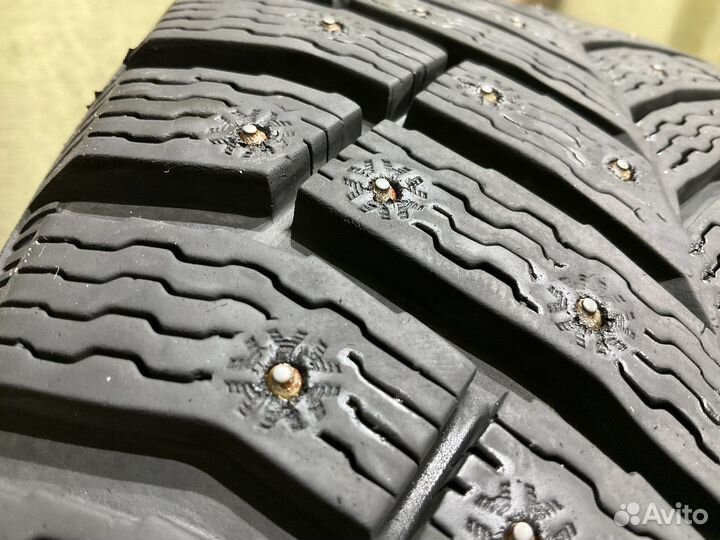 Michelin X-Ice North 4 205/55 R16