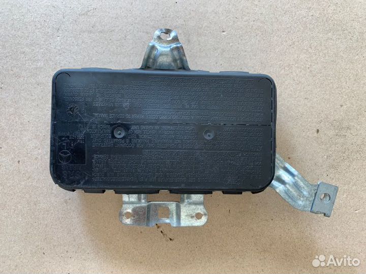 Аирбаг боковой задний левый Mercedes-Benz