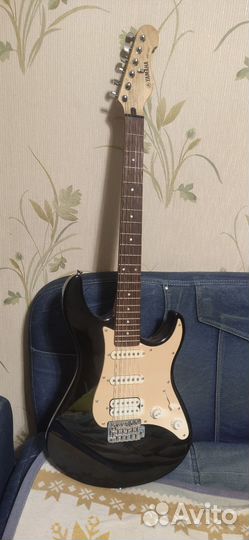 Электро гитара Yamaha EG112C