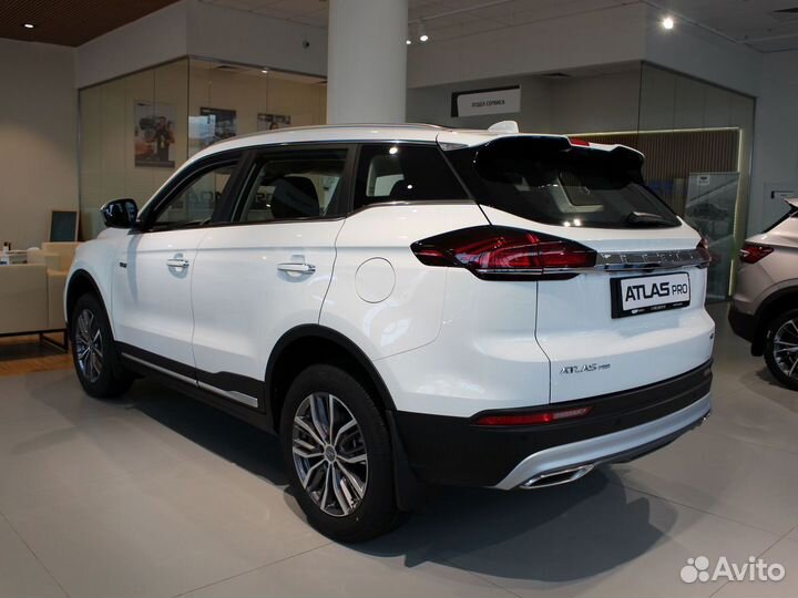 Geely Atlas Pro 1.5 AMT, 2024