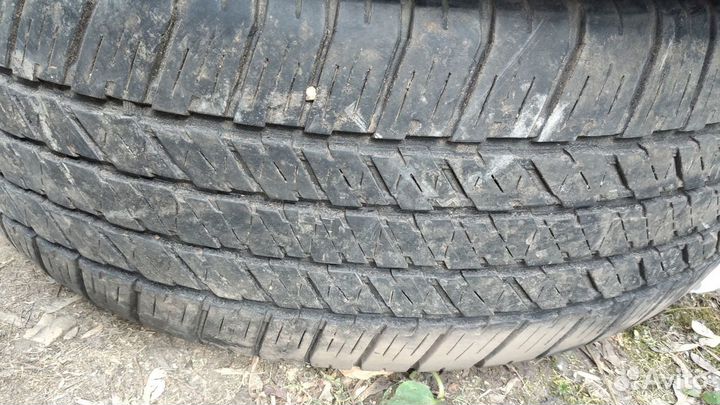 Bridgestone Dueler H/T 684II 265/60 R18