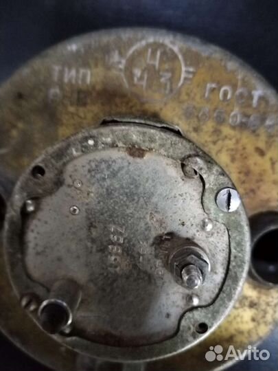 Часы на автомобиль СССР газ 21 номер 15867 1968г