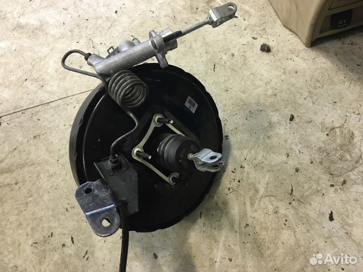 Вакуумный усилитель и гтц Kia Rio 2 2005-2011