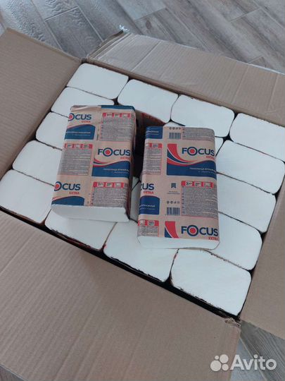 Салфетки, полотенца бумажные для рук focus фокус