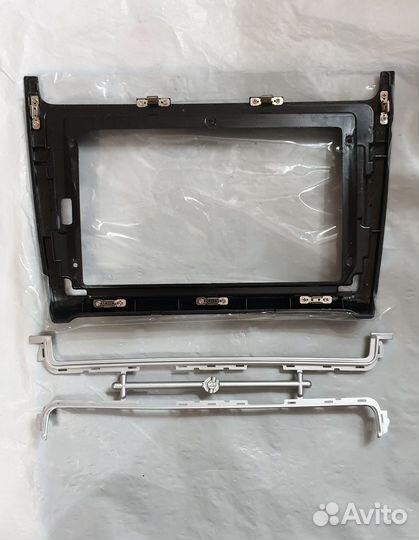 Переходная рамка 9 дюймов на VW.polo.новая