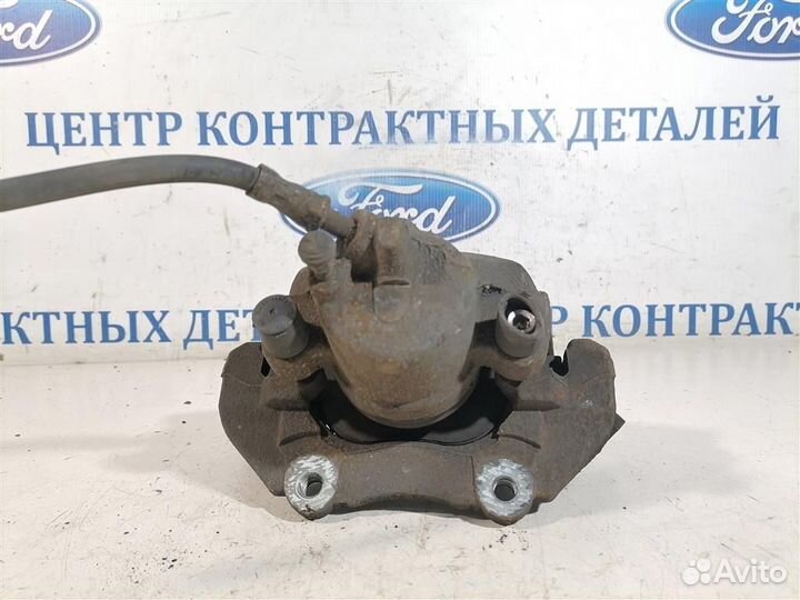 Суппорт передний левый Ford Focus 2 2008-2011