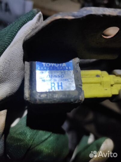 Датчик airbag Toyota Celica