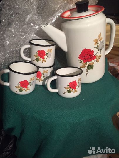 Вёдра Чайник Кофейник со стаканами Эмаль.ссср