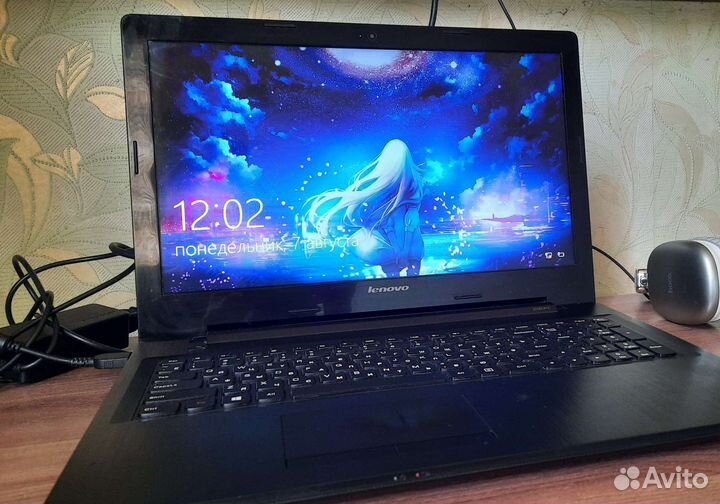 Ноутбук Lenovo