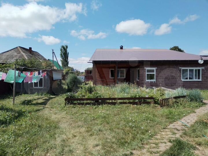 Дом 191 м² на участке 40 сот.