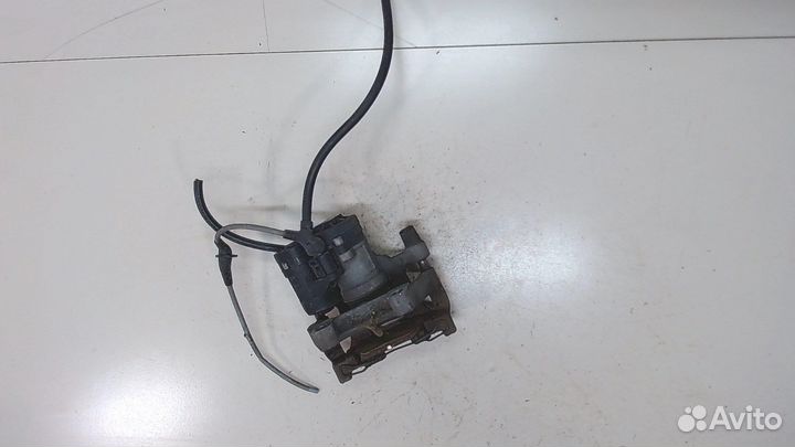 Суппорт Volkswagen Atlas, 2018