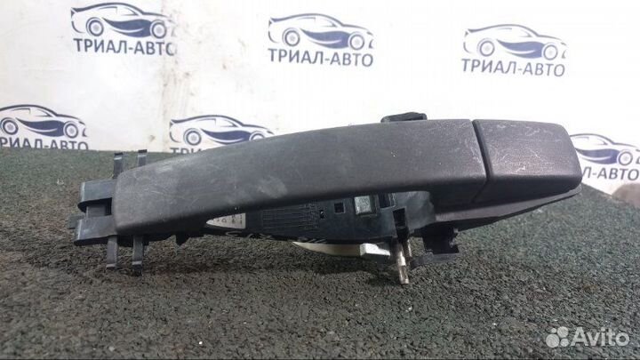 Ручка двери внешняя задняя левая Land Rover