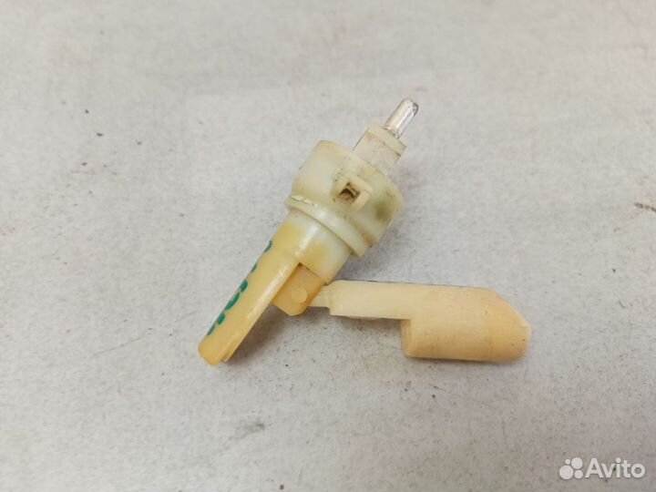 Датчик Мерседес W124 E