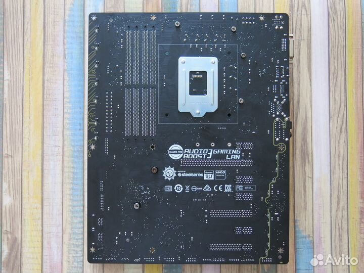 MSI Z170A Gaming Pro Carbon