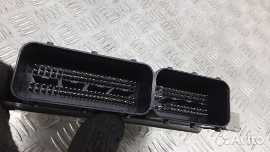 Блок управления двс mercedes benz C-class W204 (EM