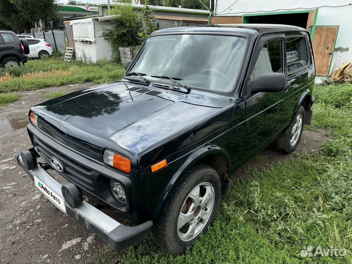 LADA 4x4 (Нива) 1.7 МТ, 2017, 160 000 км