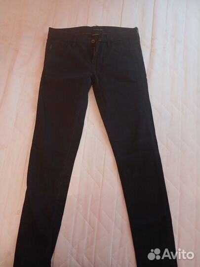 Джинсы Celvin Klein