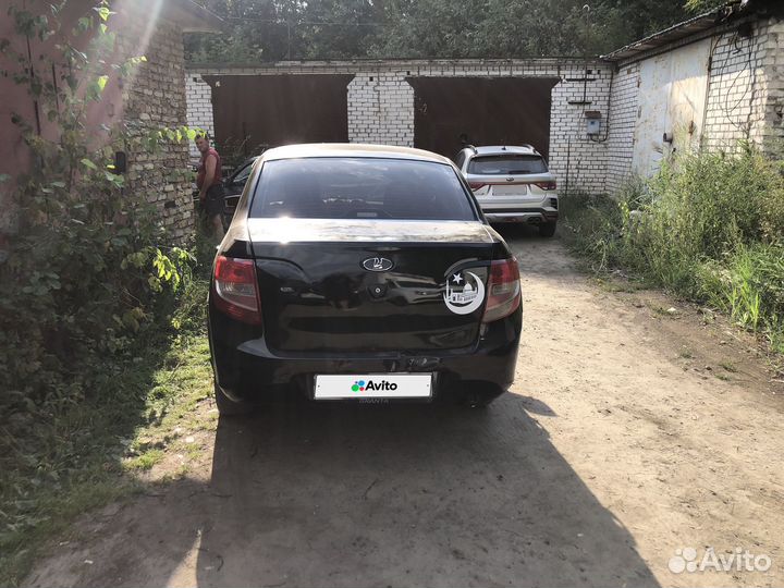 LADA Granta 1.6 МТ, 2012, 200 000 км