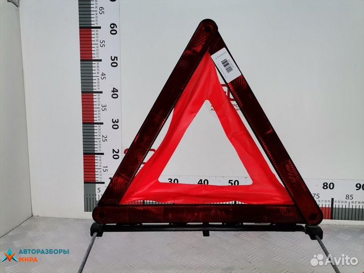 Знак аварийной остановки Audi A6 4B/C5 2001