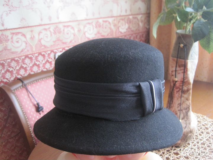 Женская шляпа из натурального фетра