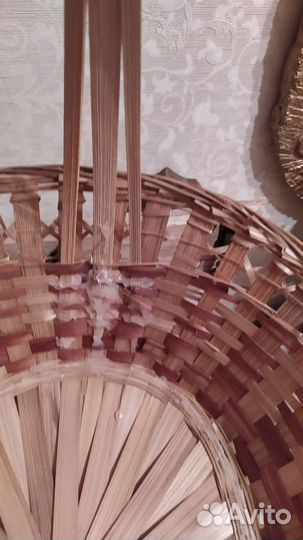 Корзина плетёная для лёгких предметов